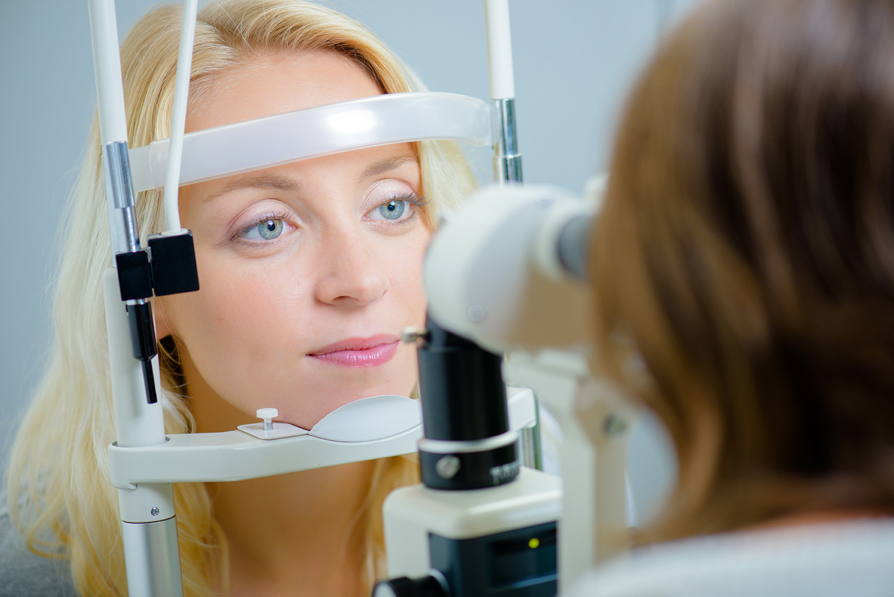 Woman getting screened for eye disease in Parker, CO