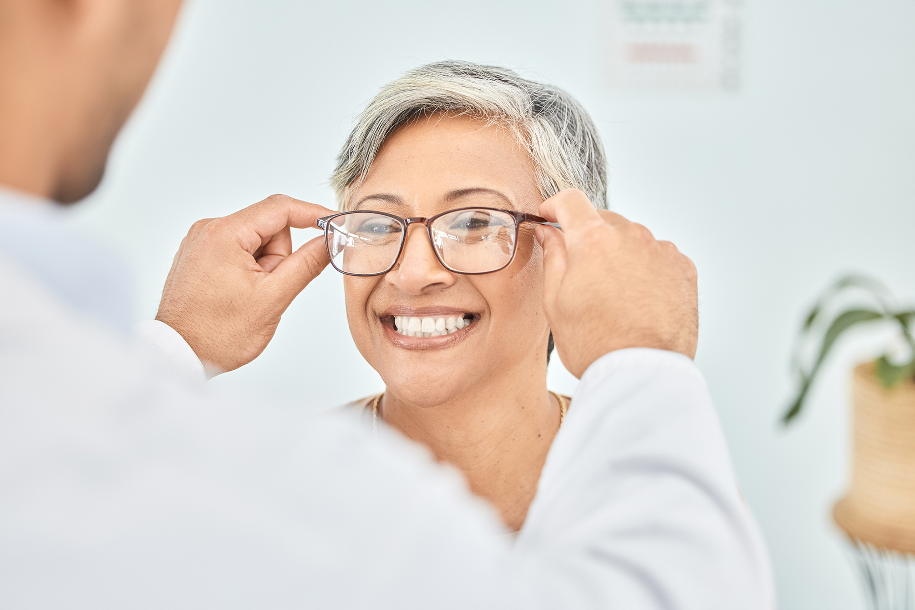 Doctor giving a diabetic eye examination in Parker, CO